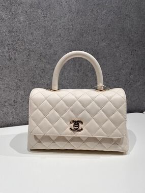 CHANEL White Quilted Top Handle Satchel with Gold-Tone CC